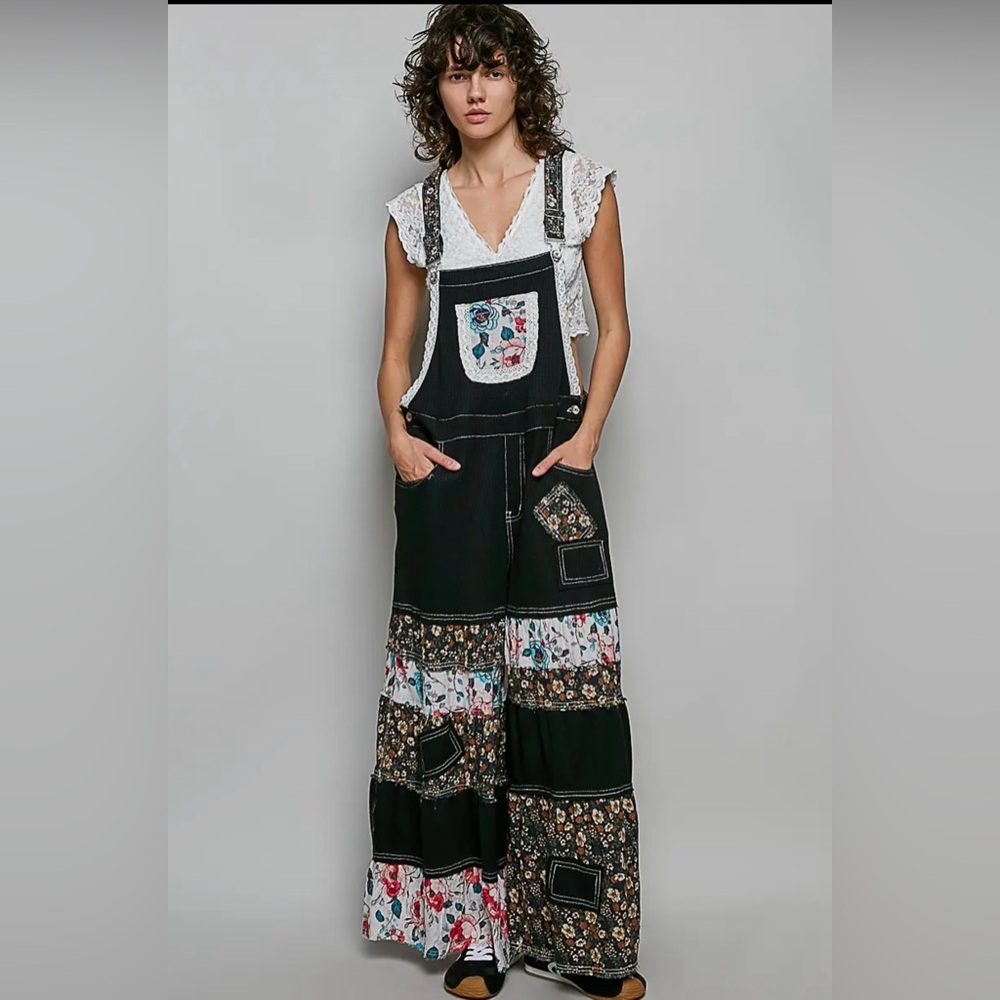 Feminine Mixed Printed Fabric Ruffle Wide
Leg Overall